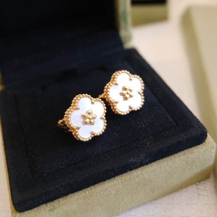 ¡®Aura Jewels¡¯LUCKY PINK GOLD WHITE MOP EARRINGS