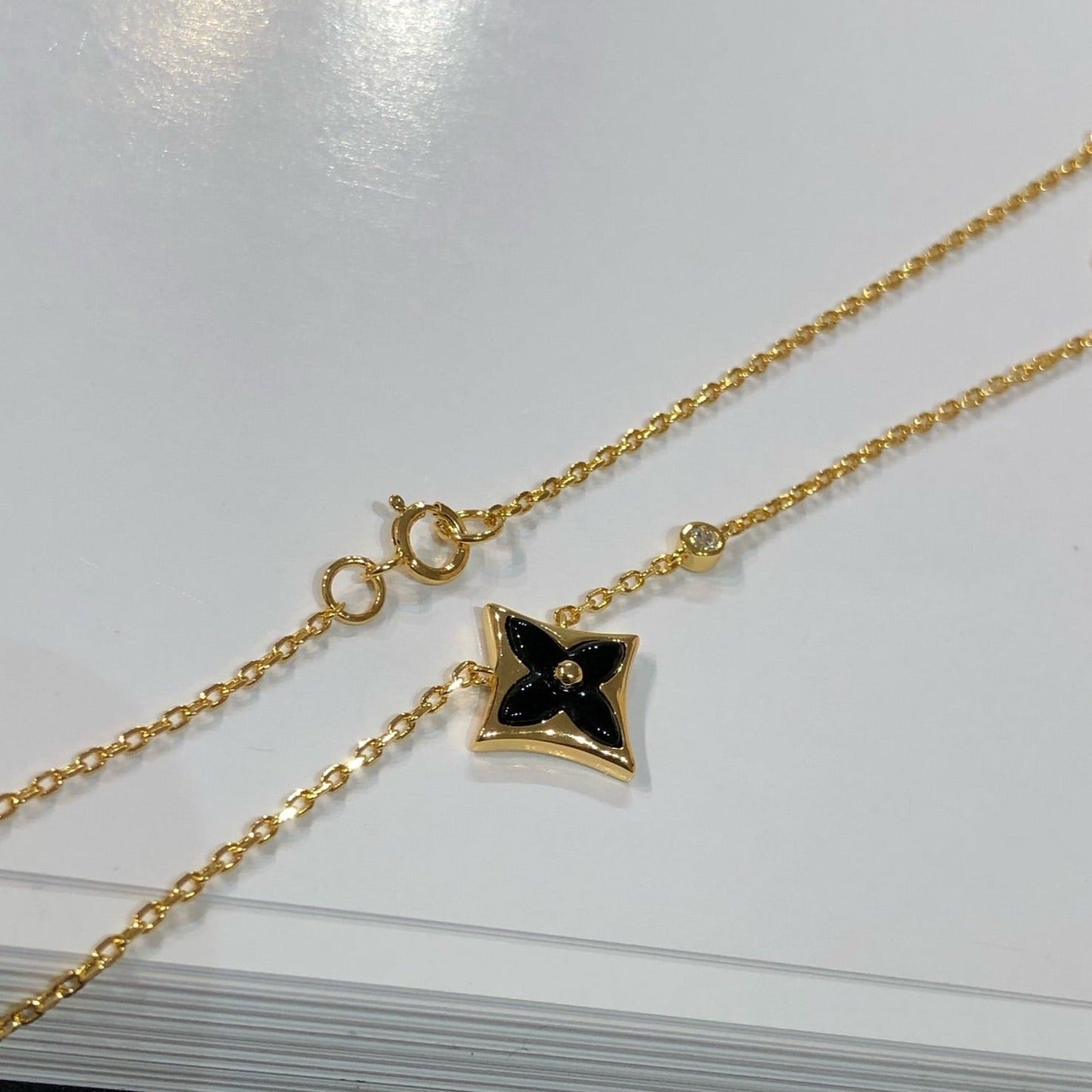¡®Aura Jewels¡¯STAR BLACK MOP NECKLACE