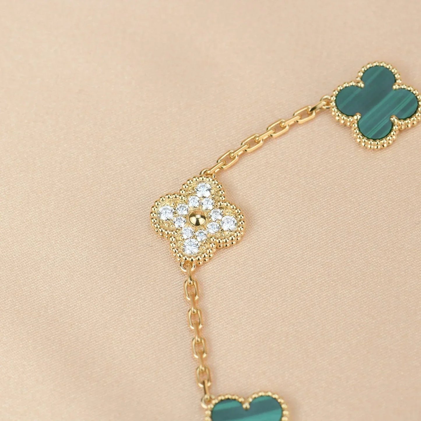 [Aura Jewels]New  CLOVER 5 MOTIF MALACHITE BRACELET COLLECTION